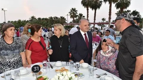 Vali, Şehit Ve Gazilerin aileleri ile buluştu