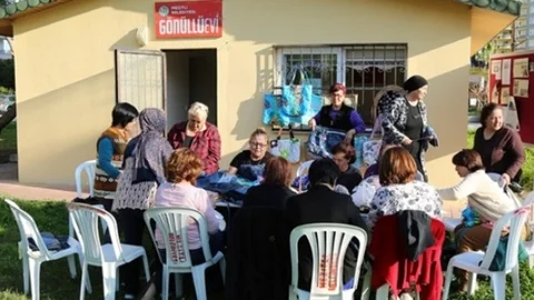 Mersin Atık Malzemeler Kız Öğrencilere Burs Oluyor
