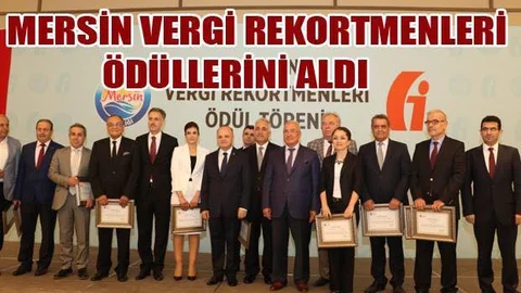 Mersin'de Vergi Rekortmenleri Ödüllerini Aldı