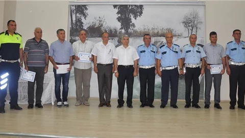 Tarsus polisine başarı ödülü
