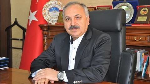 Dinçer darbe teşebbüsünü şiddetle kınadı