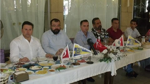 Tarsus İdmanyurdu yönetimi basınla buluştu