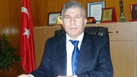 ULUSOY,  DARBE KALKIŞMASINI KINADI