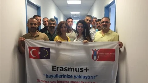 Tarsus'tan “Bir insan iki lisan ” projesi