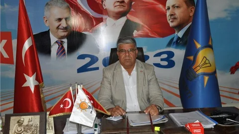 Ak Parti ilçe başkanı Mehmet Yıldız'dan kutlama