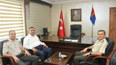 Yeni Jandarma Komutanına ziyaretler