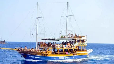 Mersin'de Yat Turlarına Turist Akını