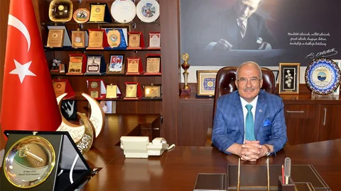 Mersin Büyükşehir Belediye Başkanı Kocamaz’dan, 30 Ağustos Zafer Bayramı Mesajı