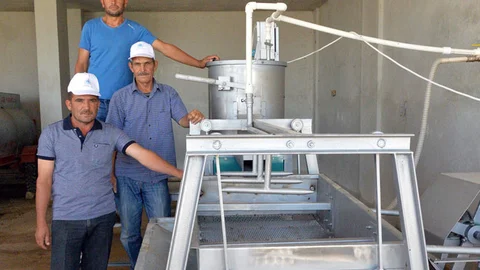 Mersin'de Antep Fıstığı Üreticisine Destek