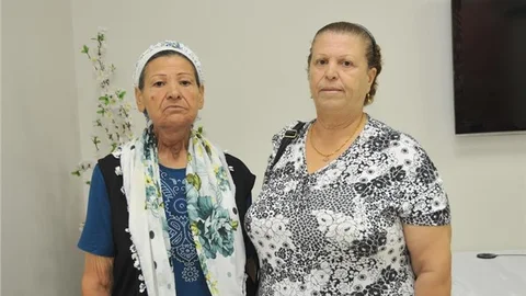 BU KADIN YAPAY DİLLE TEKRAR KONUŞMAYA BAŞLADI