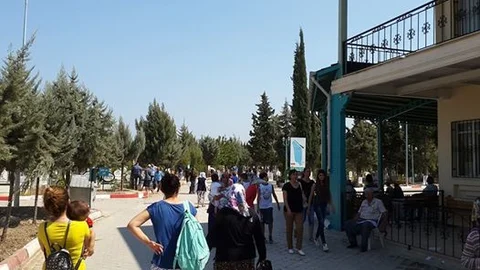 Mezarlıklar doldu taştı