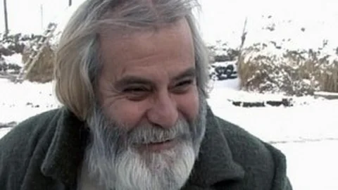 Ünlü sanatçı Tarık Akan vefat etti