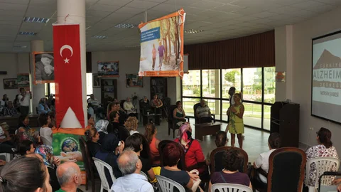 Alzheimer Günü İçin Tarsus’ta Program
