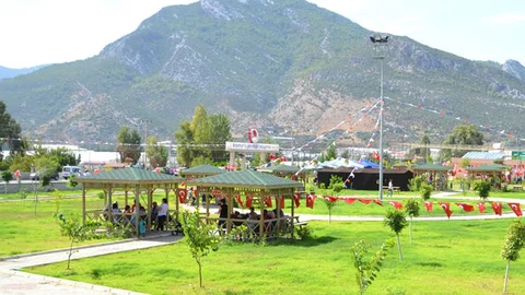 Yalçıdağı Çevresi 1.Köy Şenliği ve Lütfi Özdemir Spor Kompleksi Açılışı Gerçekleşti