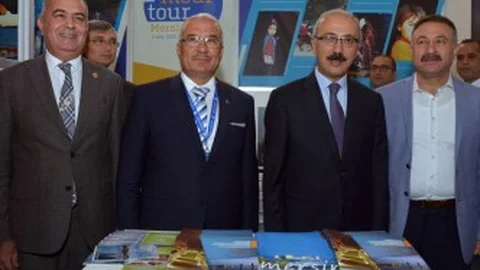 Mersin'de iki  bakanı buluşturan etkinlik