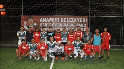 Ömer Halisdemir Kurumlar Arası Futbol Turnuvası Başladı