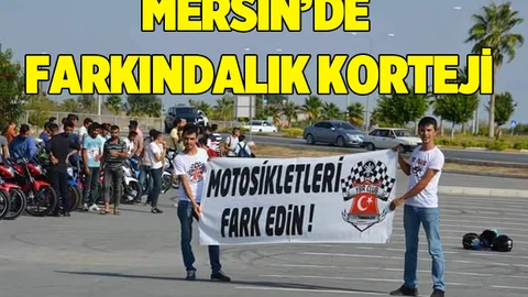Motosikletli farkındalık korteji