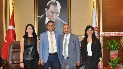 Başkan Dinçer’den Baro Başkanı Er’e hayırlı olsun ziyareti