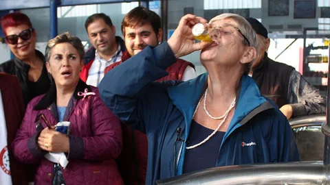 Canan Karatay 1 Bardak Zeytinyağı İçti