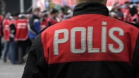Polis Servis Aracına Bombalı Saldırı!