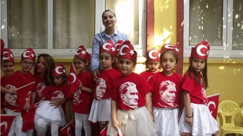 Adile Onbaşı'da Cumhuriyet kutlaması