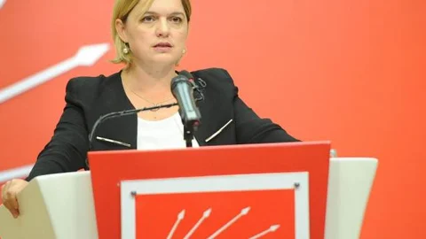 Cumhuriyet Davasını Yürüten Savcı FETÖ'den Yargılanıyormuş!