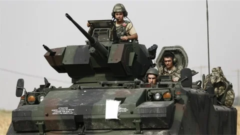 TSK'dan Açıklama: DAEŞ Saldırdı 1'i Ağır 3 Asker Yaralandı