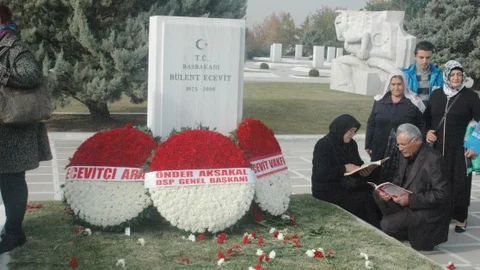 Bülent Ecevit'in Ölümünün 10. Yıl Dönümü