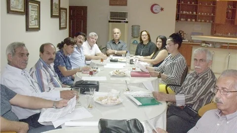 TARSUS’LU ŞAİRLERiN VEFASI