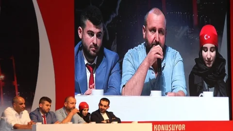 Mersin'de 15 Temmuz Darbe Kahramanları O Geceyi Anlattı