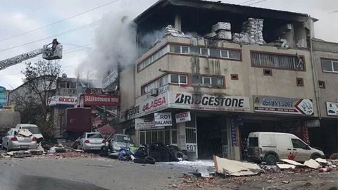 İstanbul Sultanbeyli'de Patlama: 5 Kişi Yaralandı