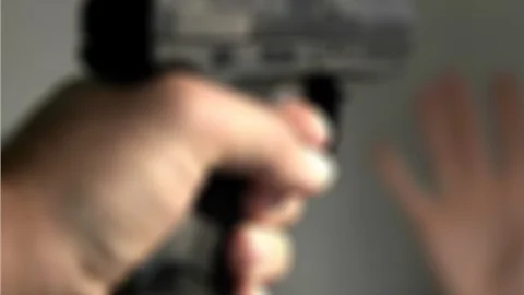 Adana'da Polis Memuru Kardeşini ve Yengesini Öldürdü