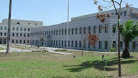 Gana'da Türk Vatandaşlar Sahte ABD Büyükelçiliği Açarak Dolandırdılar