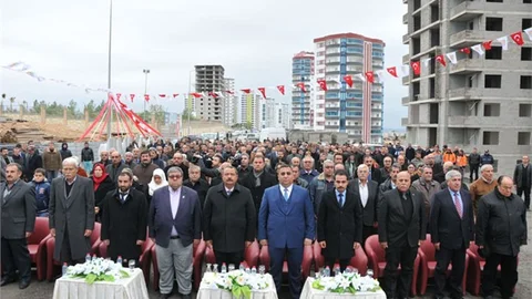 KONAK (AY YILDIZLI) CAMİİ’NİN TEMELİ ATILDI