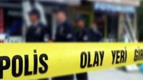 TARSUS'TA SİLAHLAR PATLADI