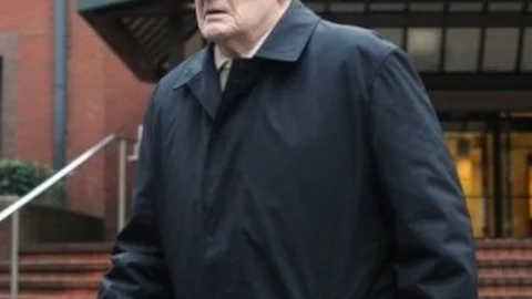 İngiltere'de 101 Yaşındaki Çocuk Tacizcisi Tutuklandı