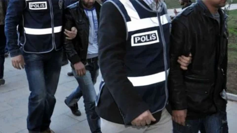 Türkiye'de Dev PKK/Terör Operasyonu: 924 Kişi Gözaltına Alındı