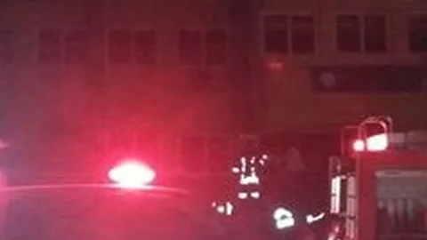 Son Dakika: Mersin'de Bir İlköğretim Okulunda Yangın Çıktı