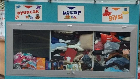 SOSYAL MARKET İHTİYAÇ SAHİPLERİNİ GÜLDÜRÜYOR