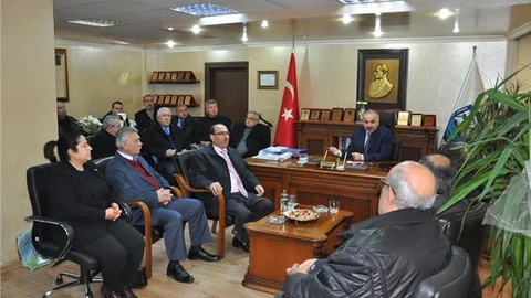 “Mersin Türkiye’dir. Bayrağını alda gel Mersin”