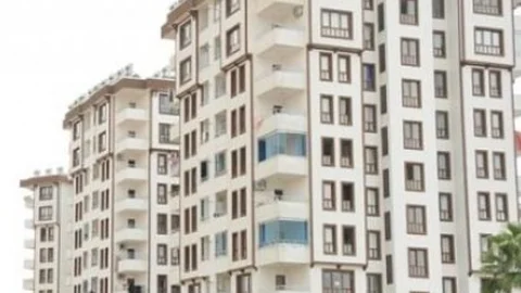 Mersin'de Şehit Ailelerine Ev Verildi