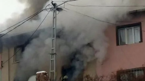 Biri 3 Diğeri 6 Yaşındaki İki Kardeş Yanarak Öldü