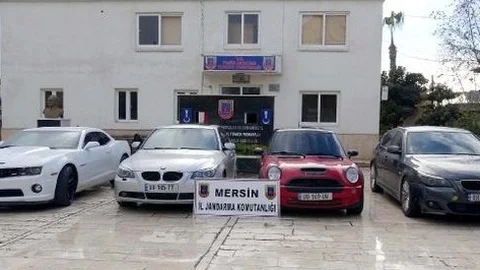 Mersin'de Kaçak Otomobil Operasyonu 