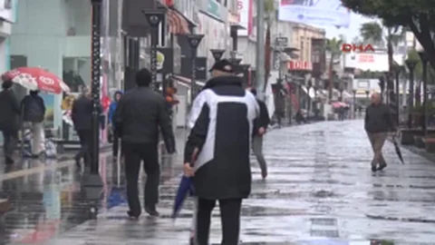 Mersin'de Hayat Normale Döndü