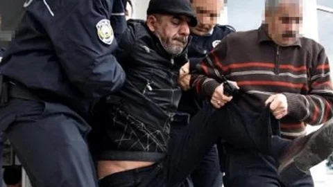Antalya Havalimanı'nda Paniğe Neden Olan Şahıs Psikolojik Hastaymış