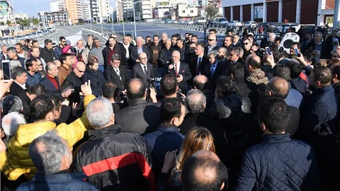 DEMOKRASİ KAVŞAĞI AÇILDI