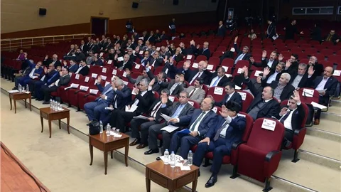 MERSİN BÜYÜKŞEHİR MECLİS TOPLANTISI 2017'DE MERSİN'DE TOPLANMIYOR