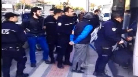 Mersin'de DAEŞ'e Katılmak İsteyen 4 Kişi Tutuklandı