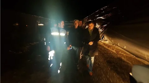 ANAMUR VE BOZYAZI’YI YİNE HORTUM VURDU