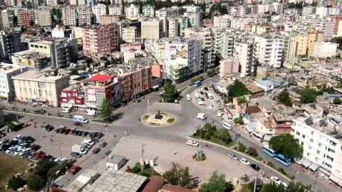 TARSUS'TA ELEKTRİK KESİNTİSİ